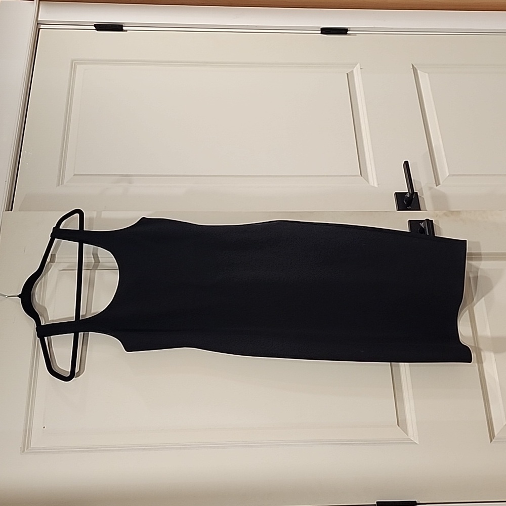 Rag and bone black dress size 4. Heavy viscose fabric